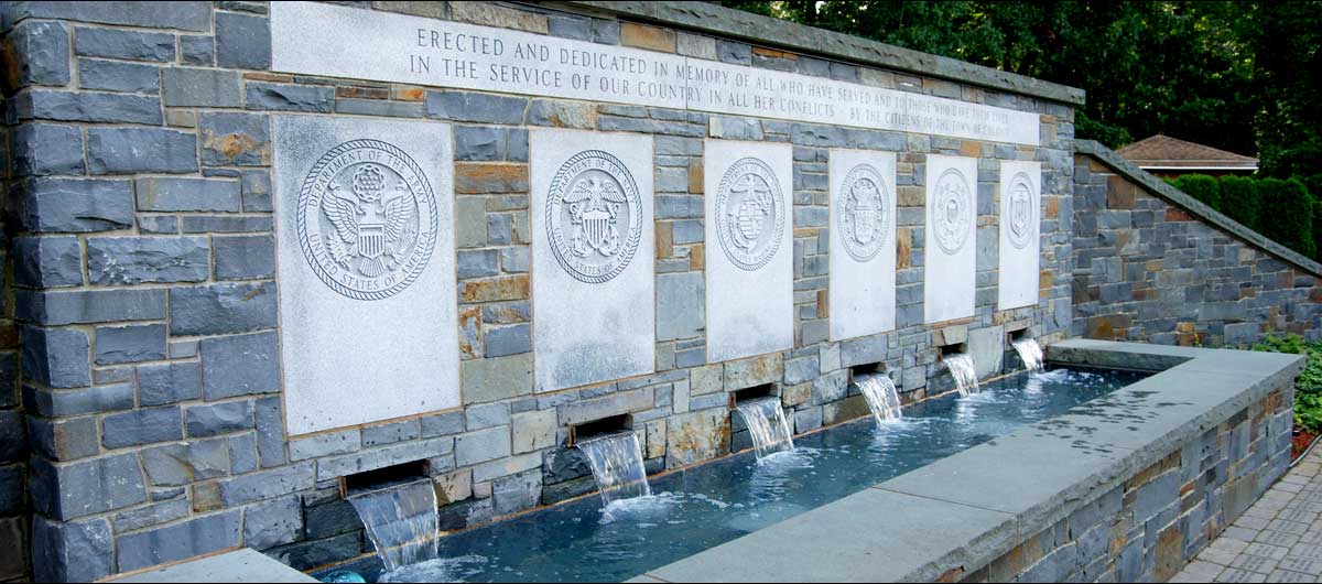 main Colonie Veterans Memorial with water fountain
